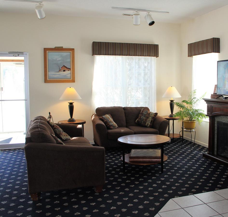 סיינט איגנס Voyager Inn מראה חיצוני תמונה