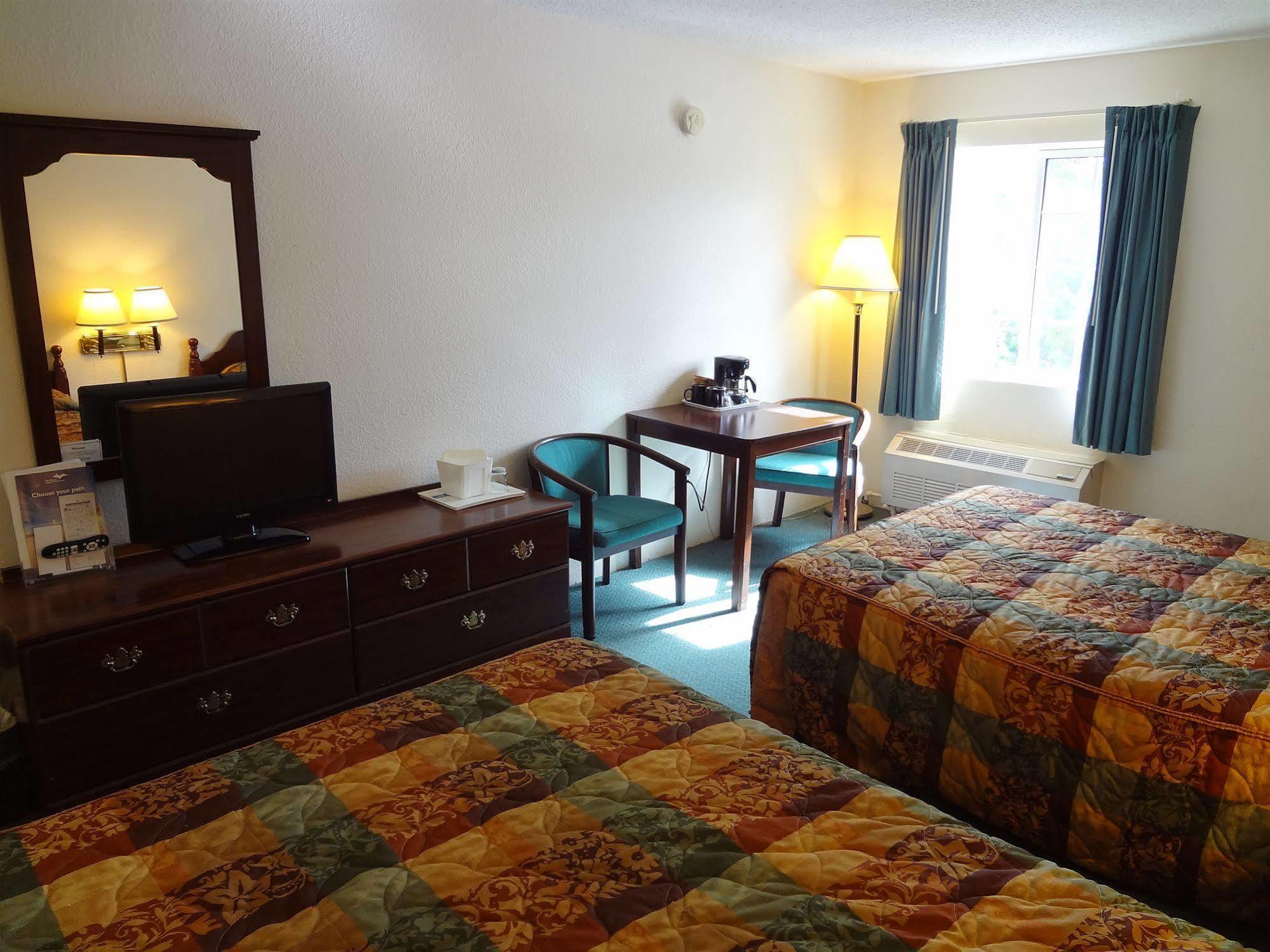 סיינט איגנס Voyager Inn מראה חיצוני תמונה